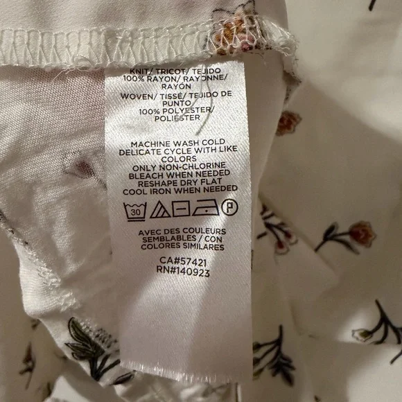 Loft Meadow Ruffle Mixed Media Blouse, Size XS, Regular - Picture 6 of 6